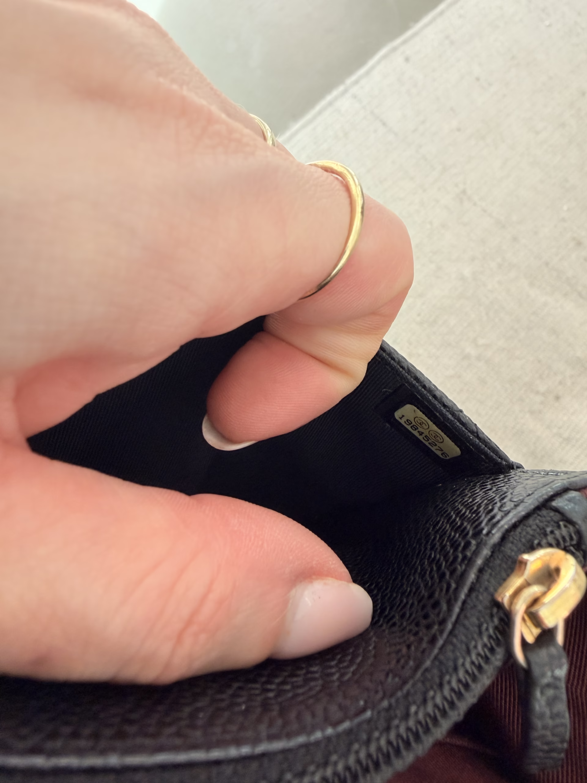 Chanel WOC Bag Caviar Black - Image 6