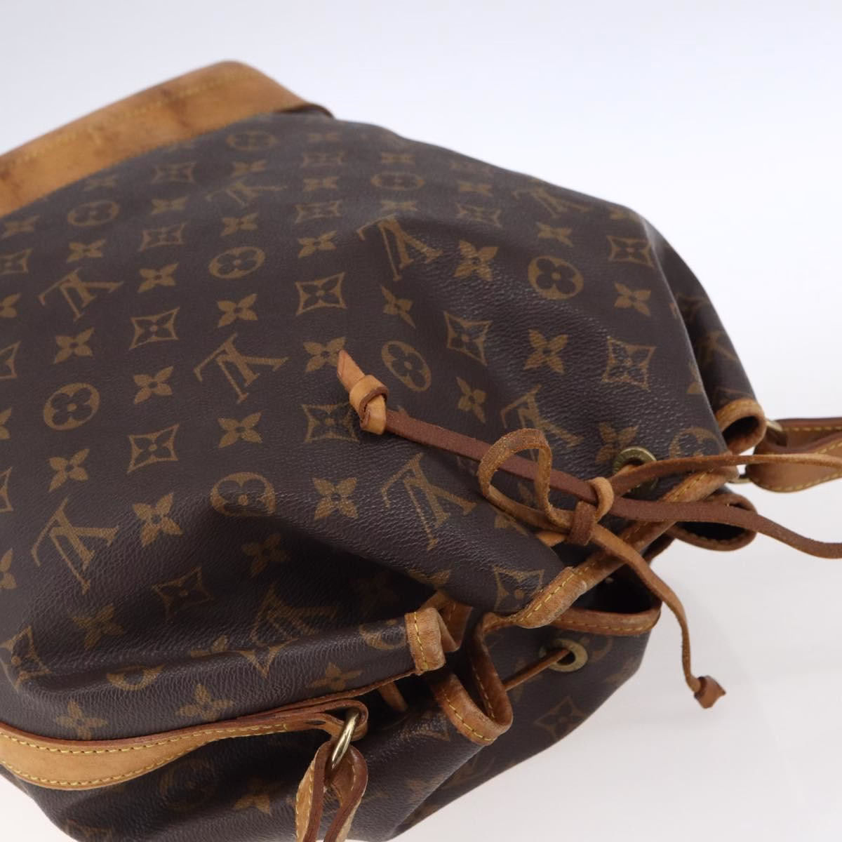 Louis Vuitton Noé - Image 8