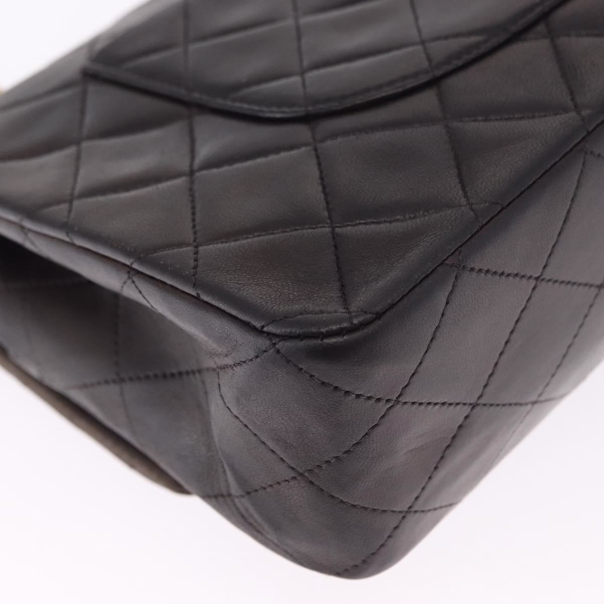 Chanel Double Flap Bag Medium Black - Image 15