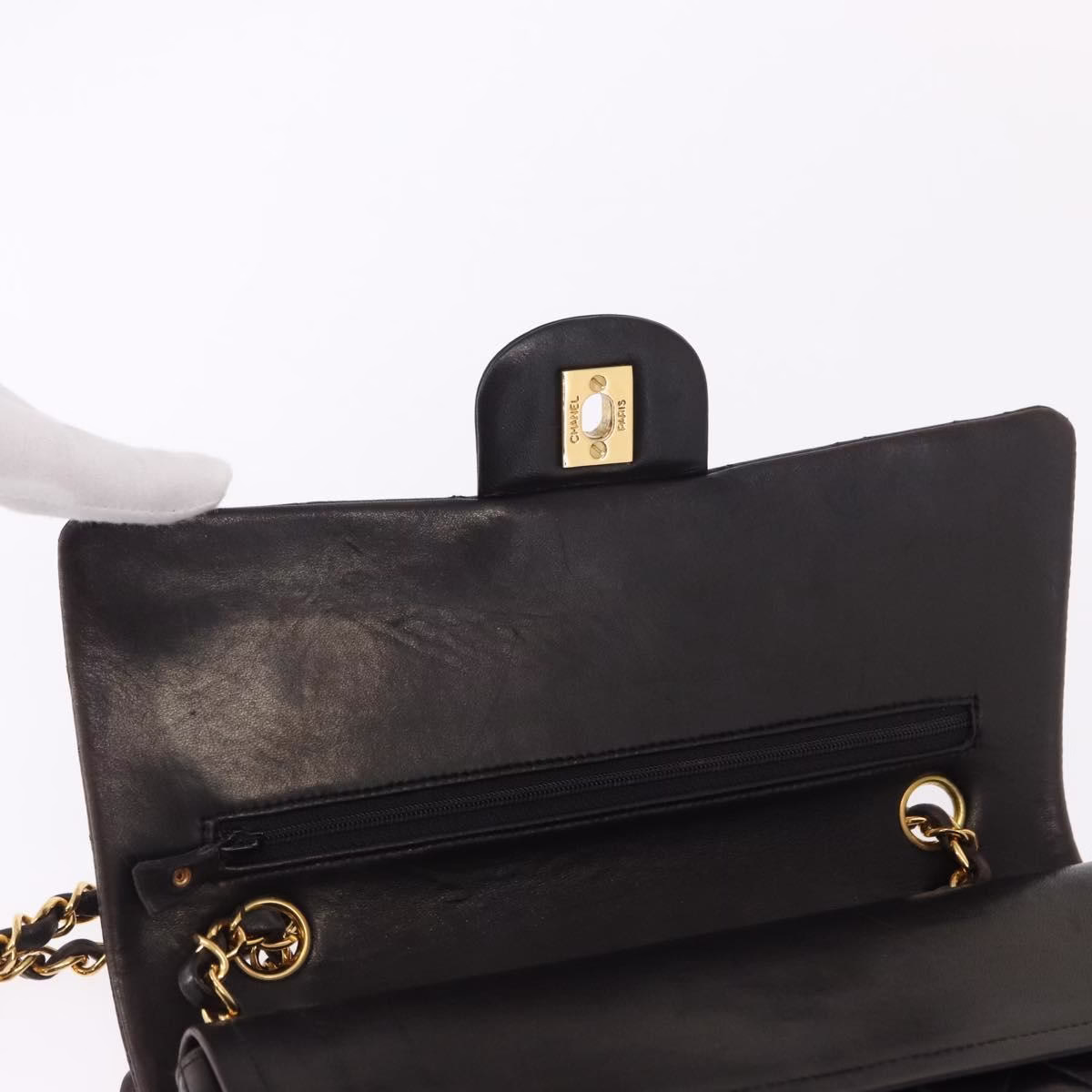 Chanel Double Flap Bag Medium Black - Image 19