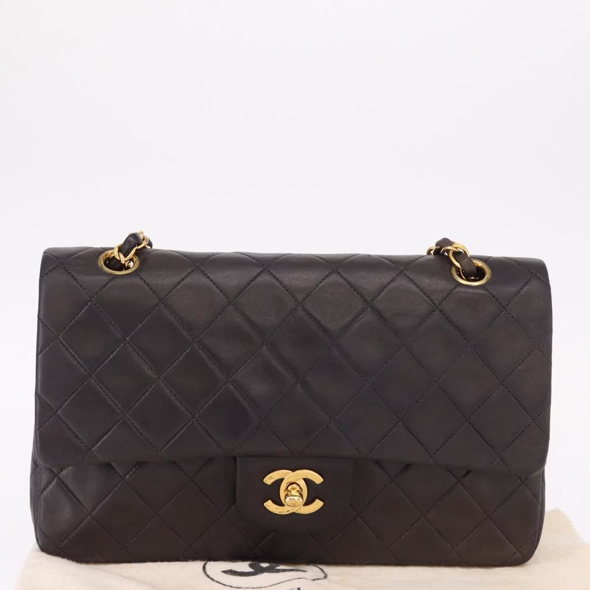 Chanel Double Flap Bag Medium Black - Image 3