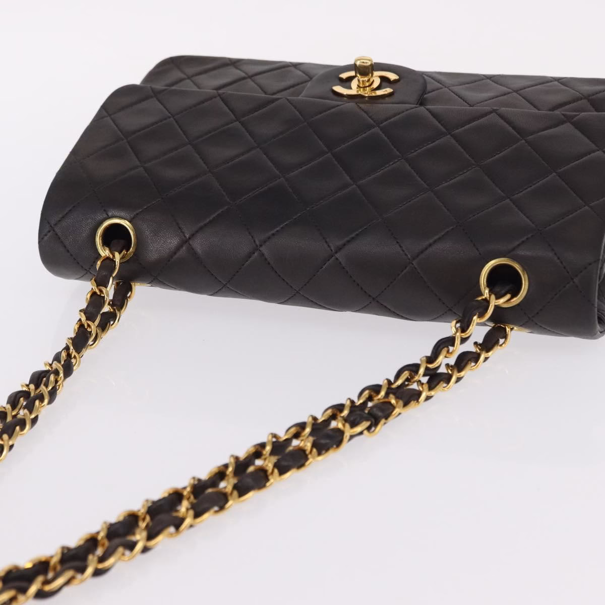 Chanel Double Flap Bag Medium Black - Image 9