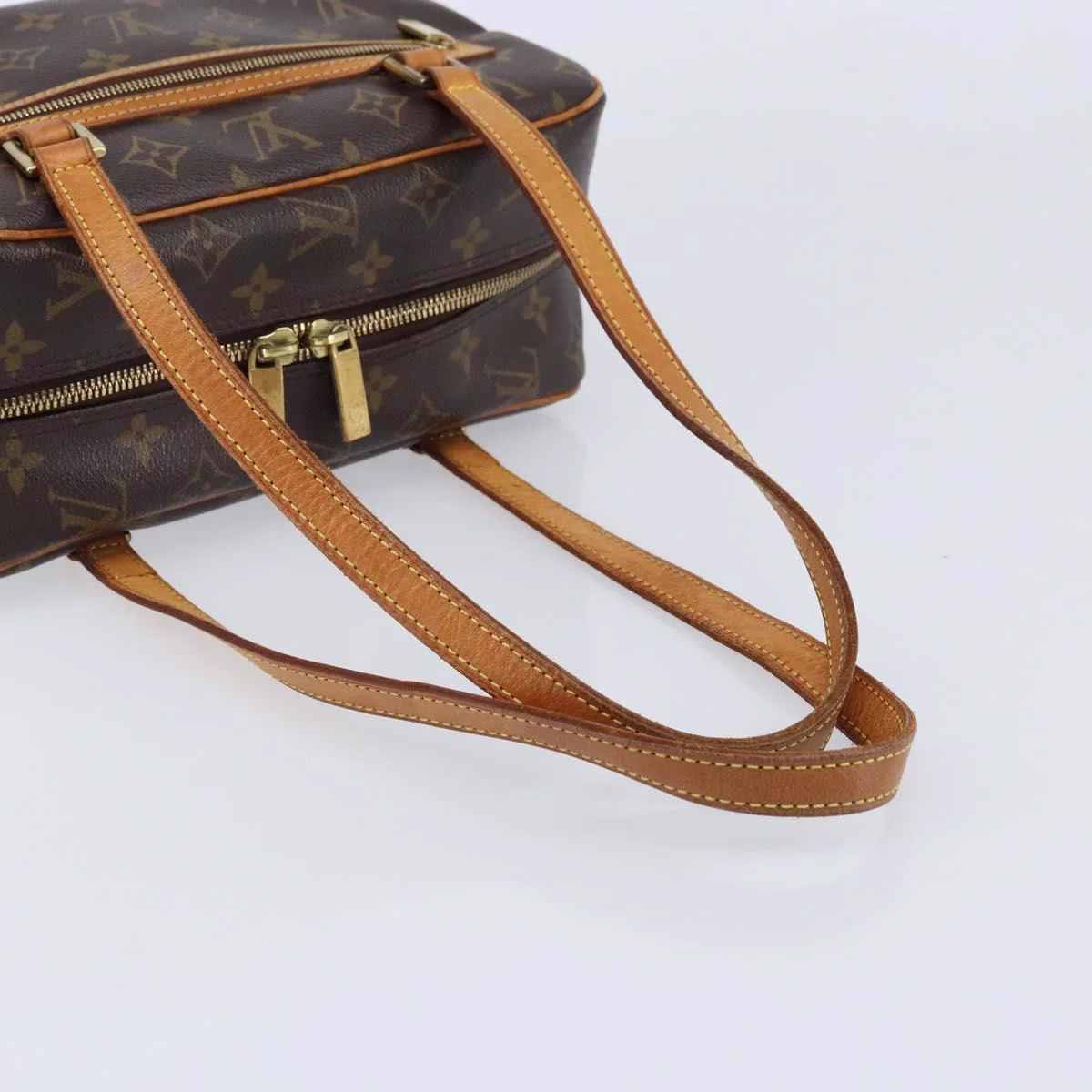 Louis Vuitton Cité MM - Image 8