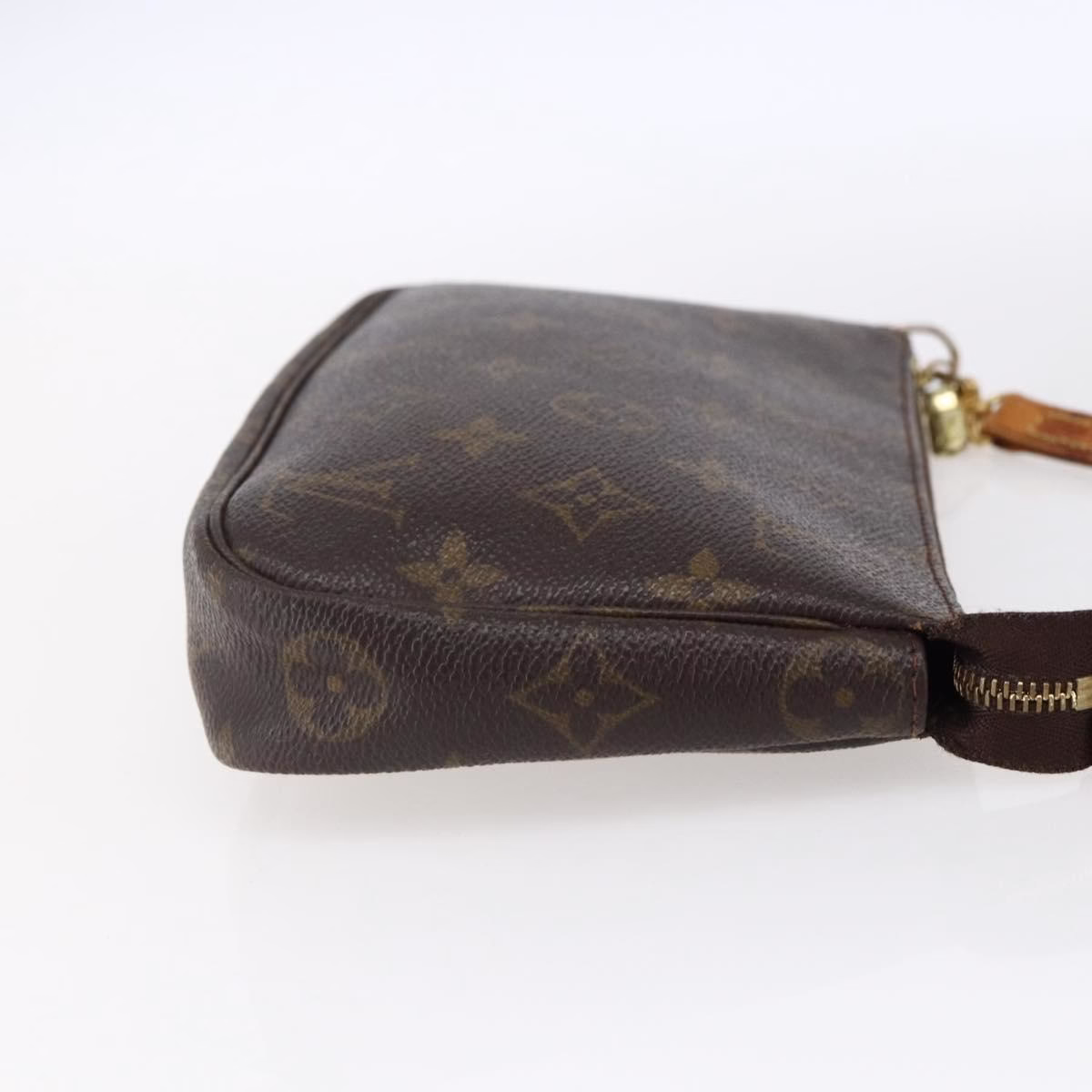 Louis Vuitton Pochette Crossbody - Image 5