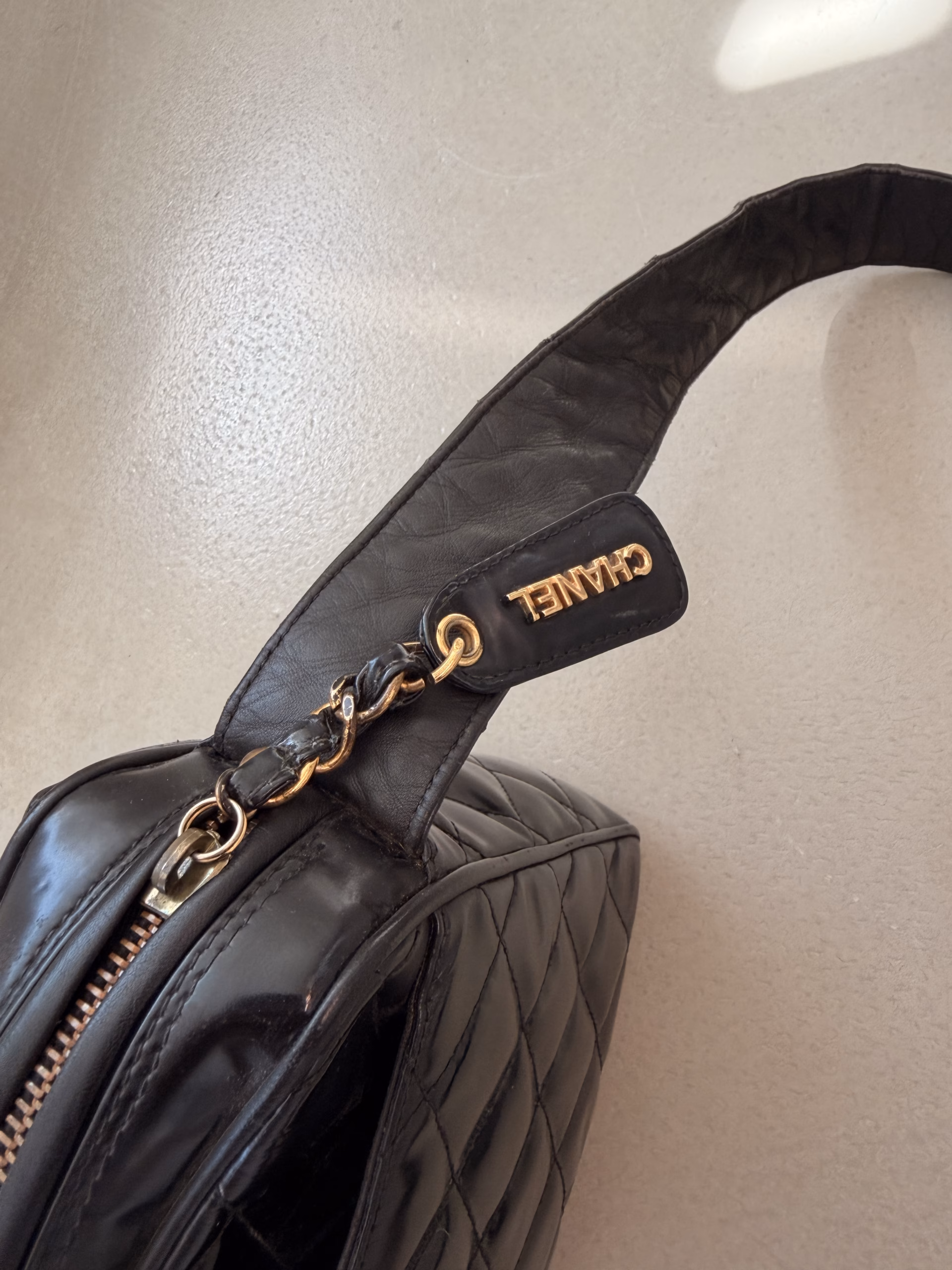 Chanel Matelasse Shoulder Bag Patent - Image 12