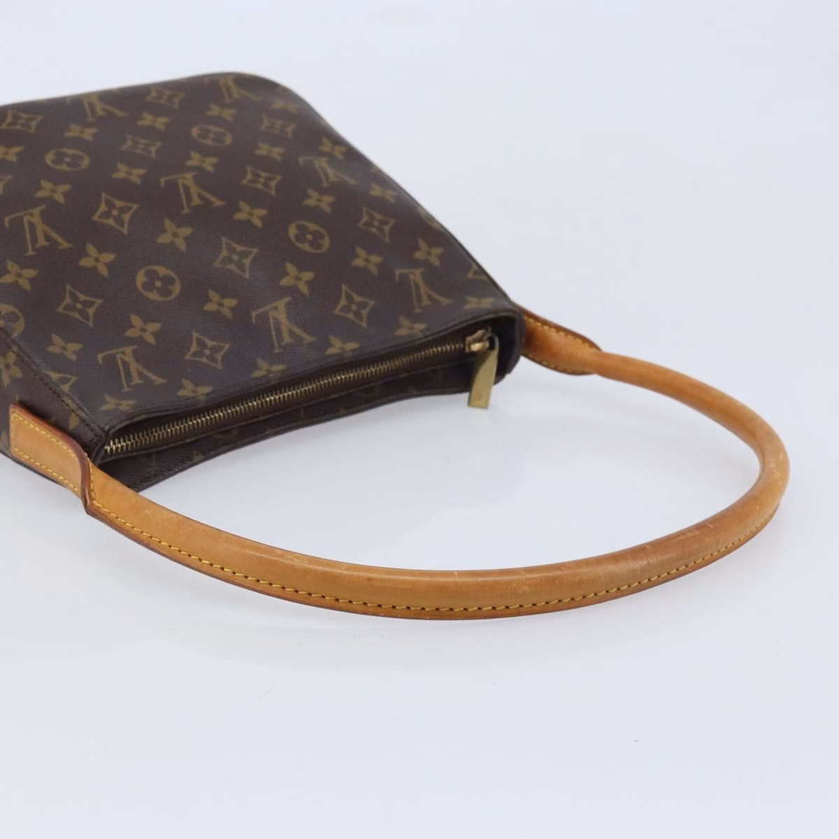 Louis Vuitton Looping MM - Image 8