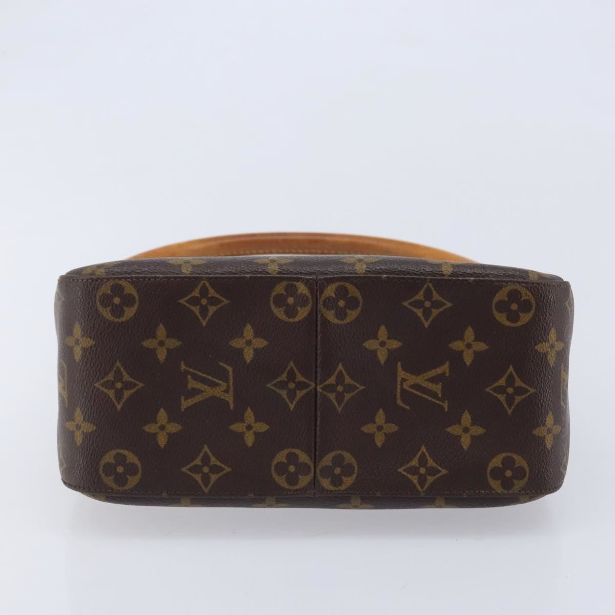 Louis Vuitton Looping MM - Image 6