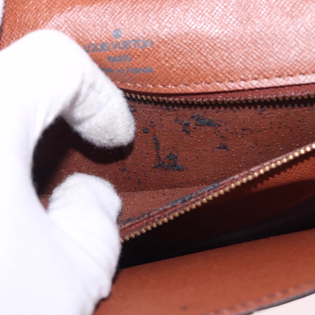 Louis Vuitton Monceau 28 - Image 28