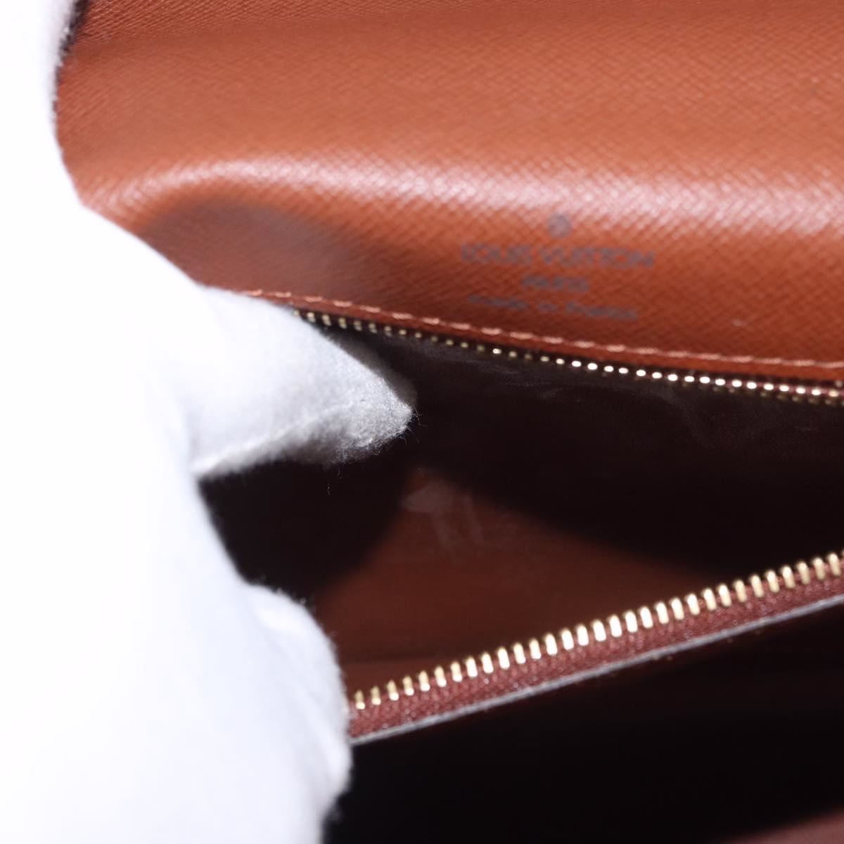 Louis Vuitton Monceau 28 - Image 17
