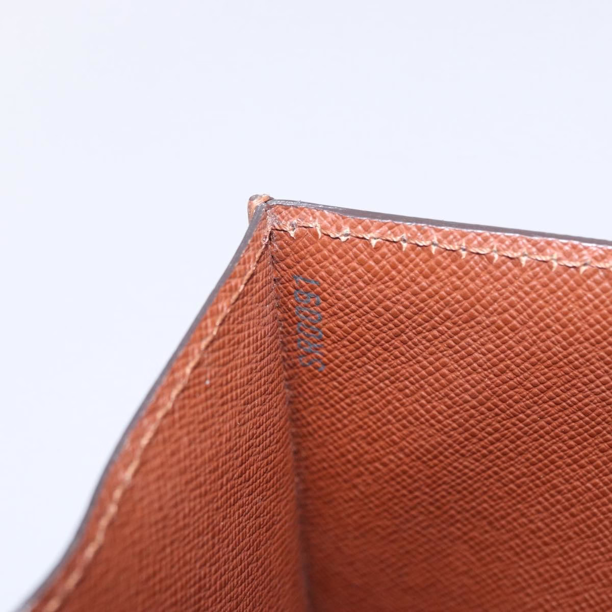 Louis Vuitton Monceau 28 - Image 19