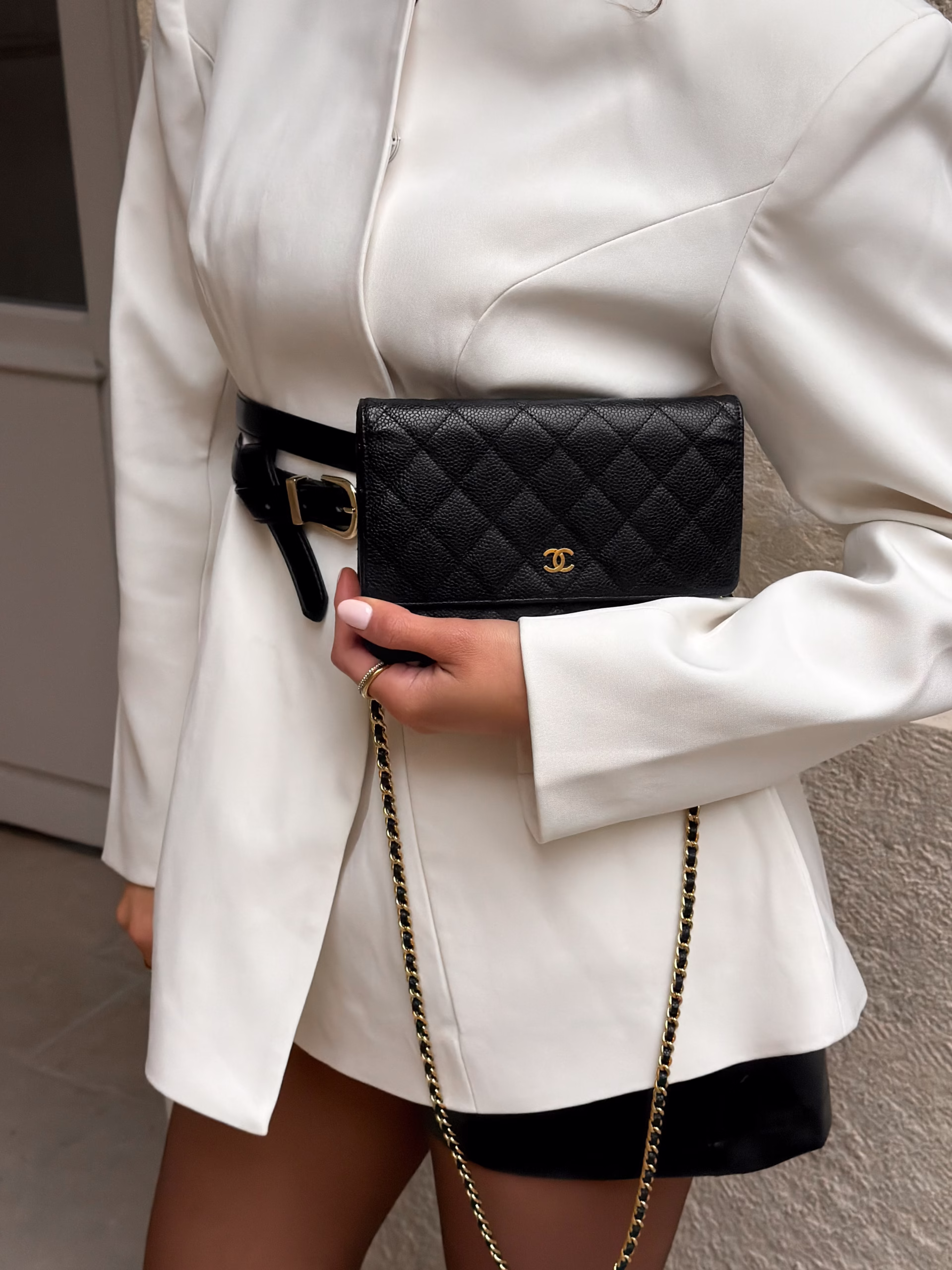 Chanel WOC Bag Caviar Black - Image 3