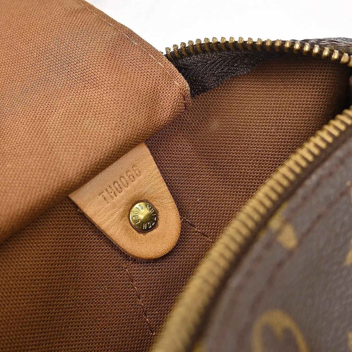Louis Vuitton Speedy 30 - Image 13