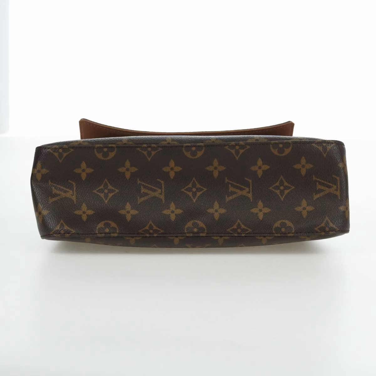 Louis Vuitton Looping PM - Image 14