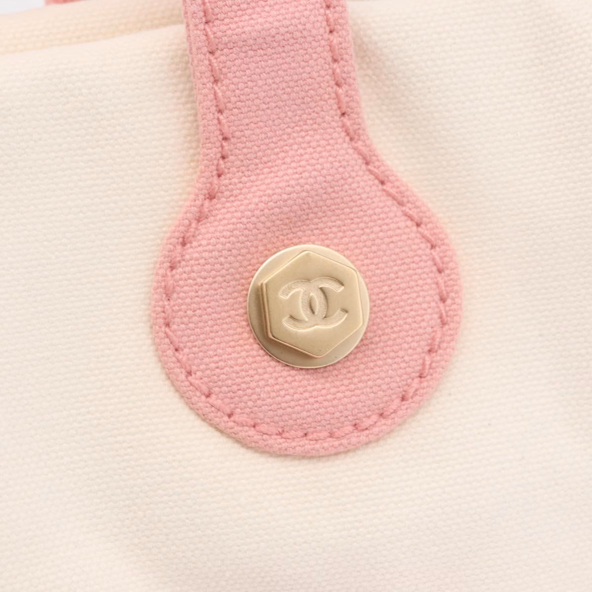 Chanel Marshmallow Hand Bag - Image 15