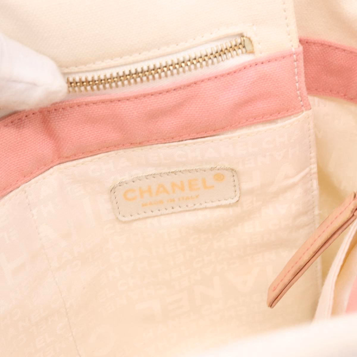 Chanel Marshmallow Hand Bag - Image 16