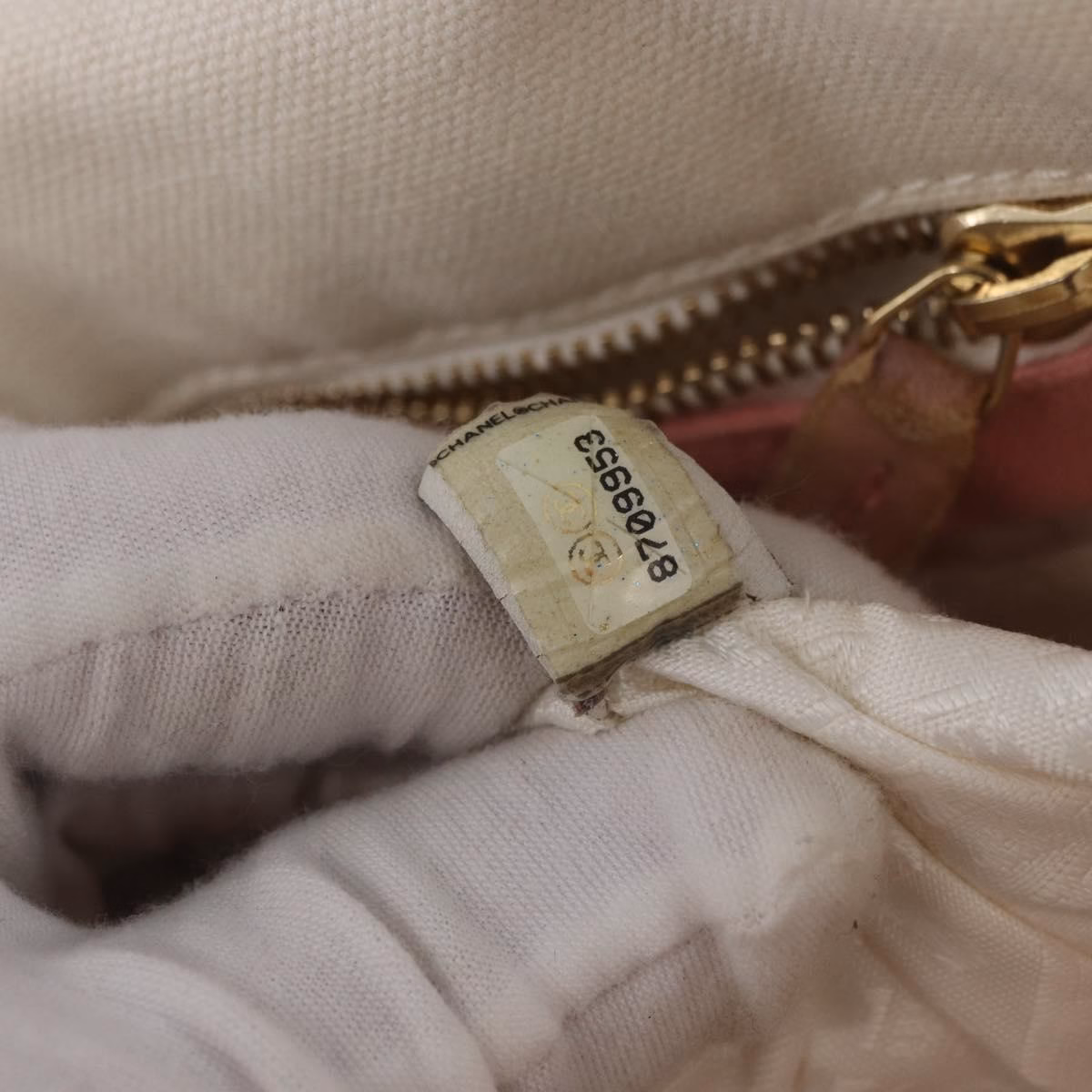 Chanel Marshmallow Hand Bag - Image 19