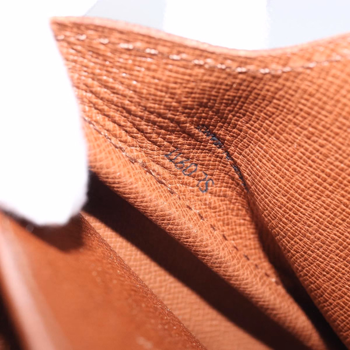 Louis Vuitton Cartouchière MM - Image 15