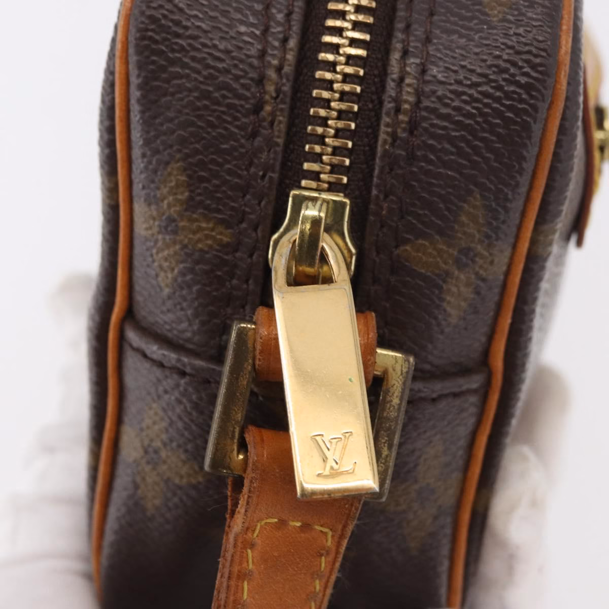 Louis Vuitton Cité PM - Image 11