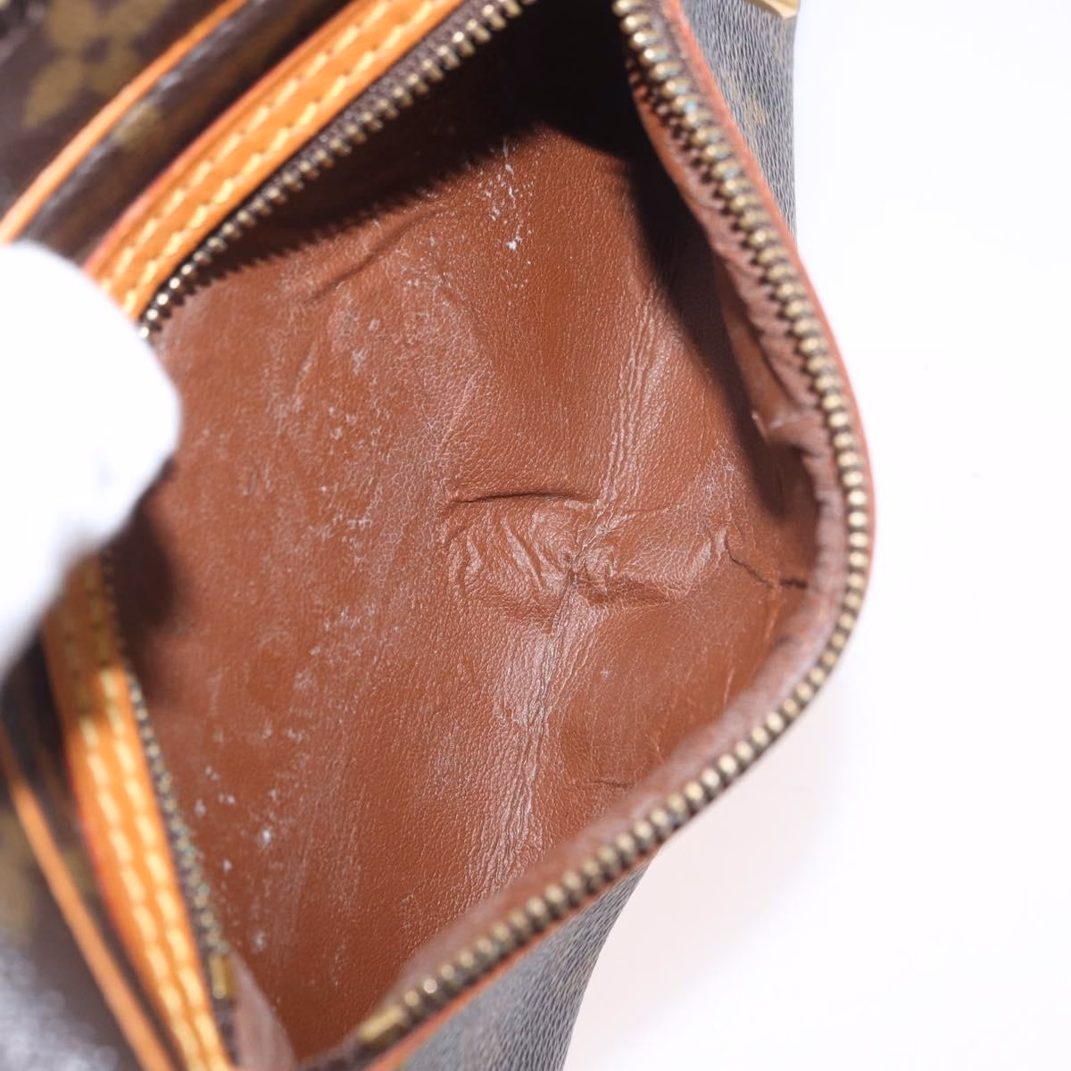 Louis Vuitton Cité PM - Image 13