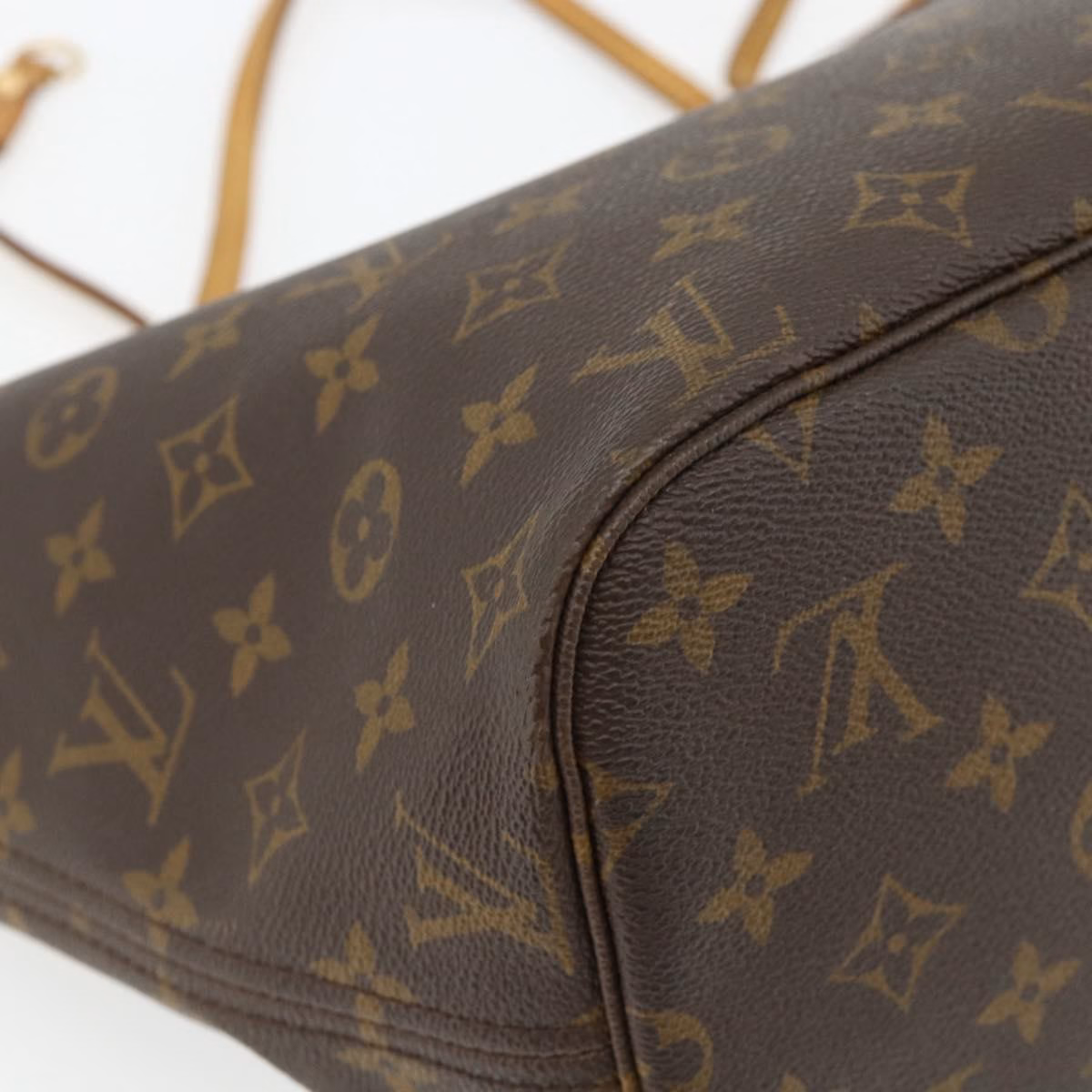 Louis Vuitton Neverfull Monogram MM - Image 14