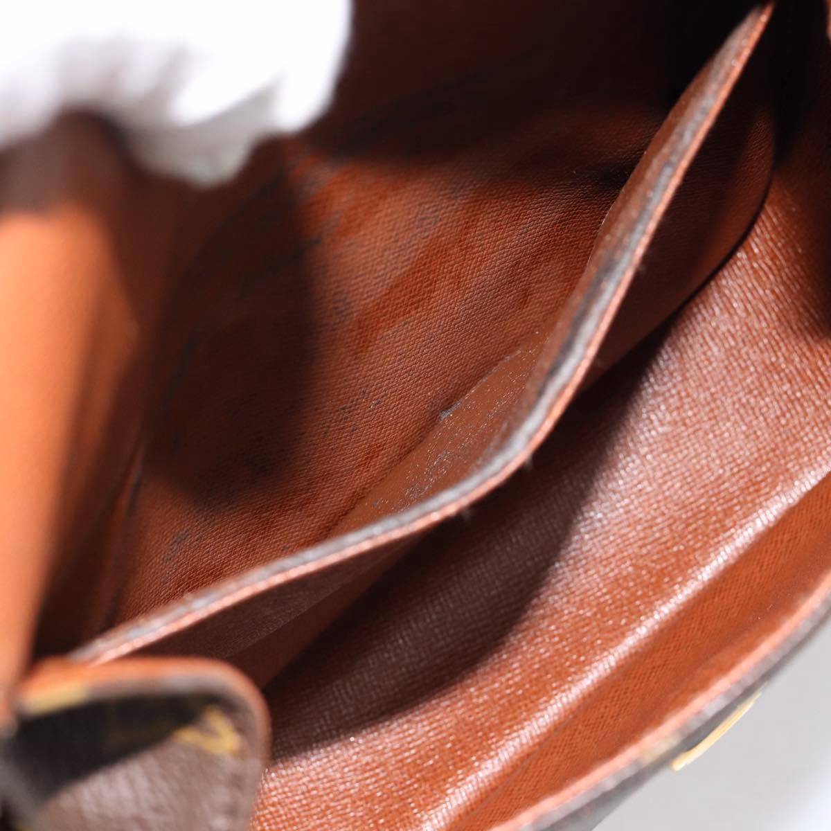 Louis Vuitton Saint Cloud PM - Image 19