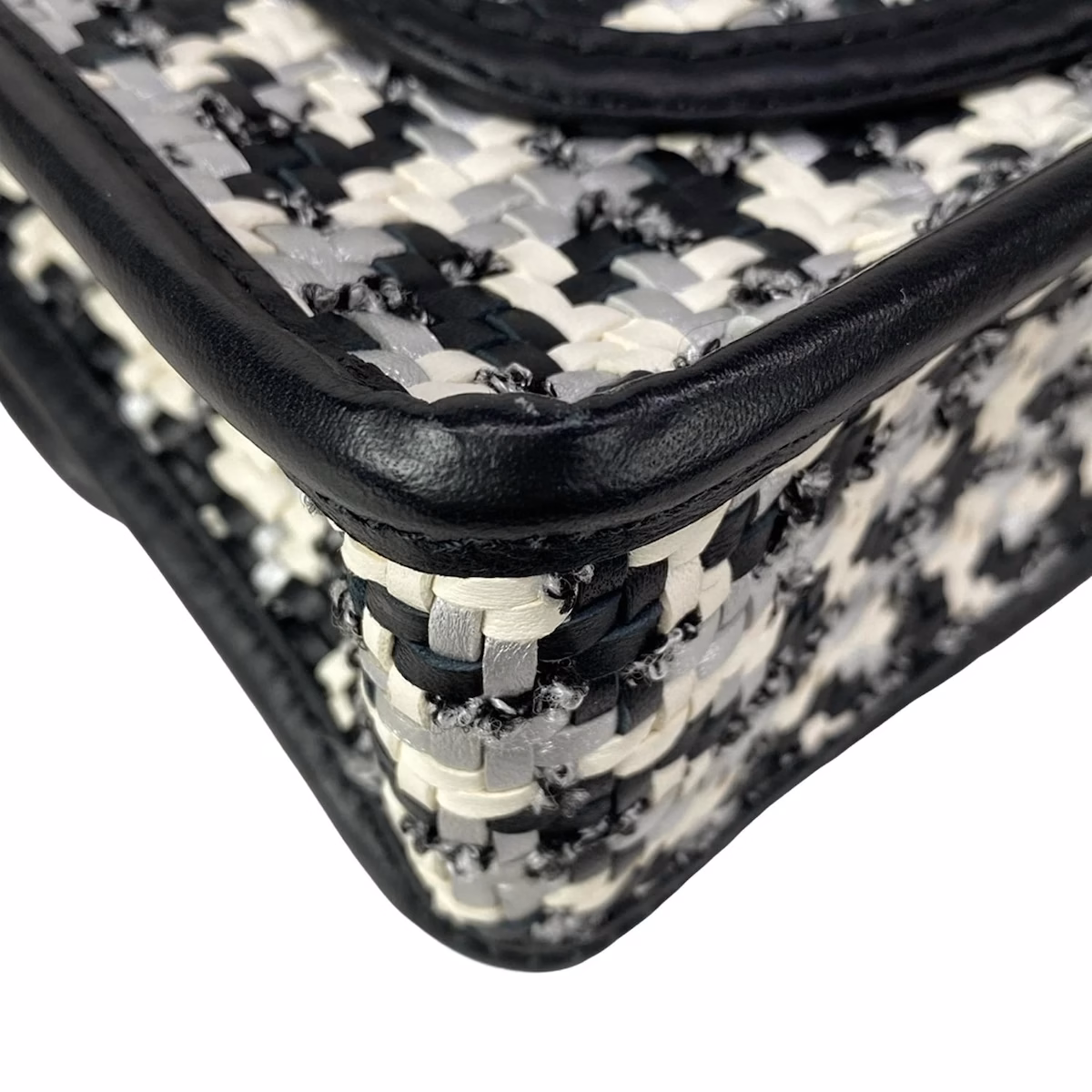 Chanel Single Flap Bag Leather Tweed - Image 11