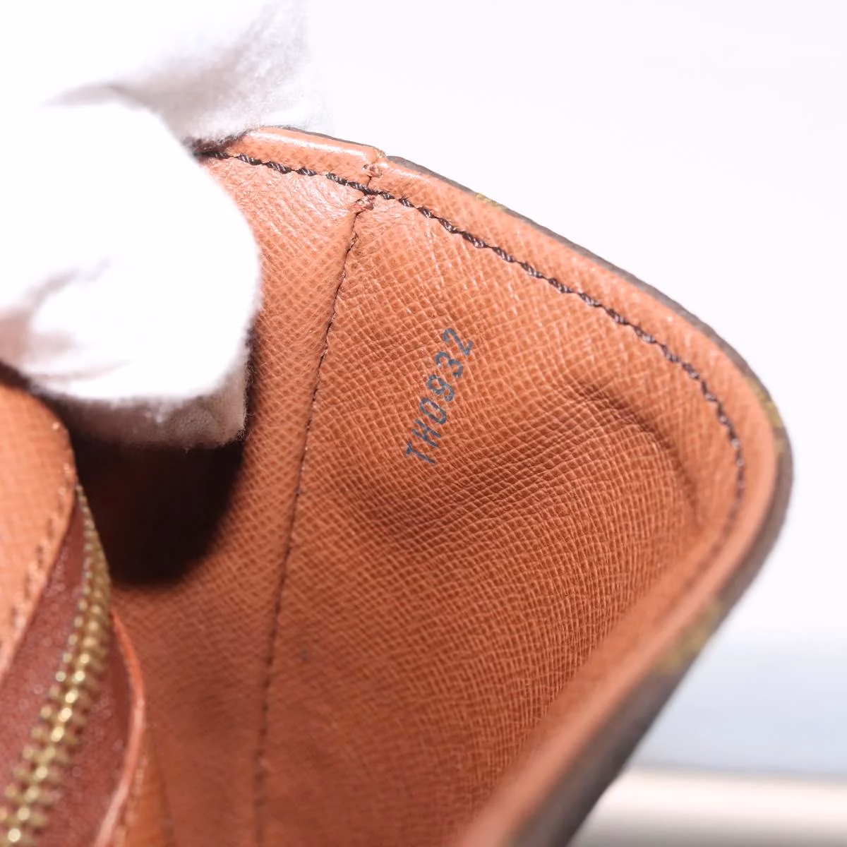 Louis Vuitton Chantilly MM - Image 13