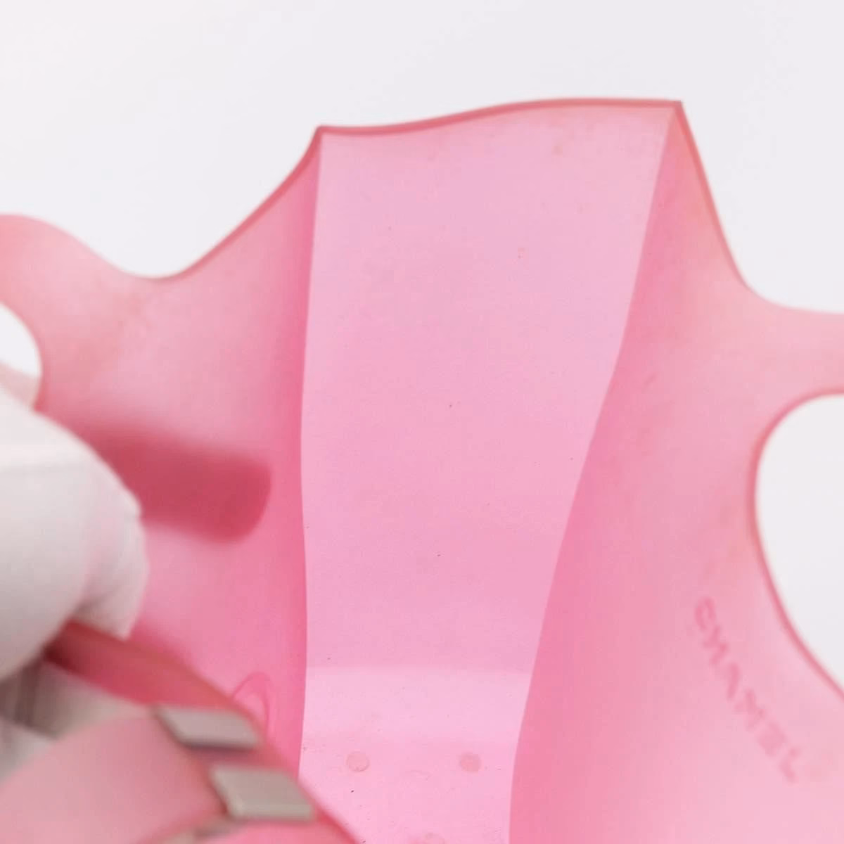 Chanel Rubber Tote Pink - Image 16