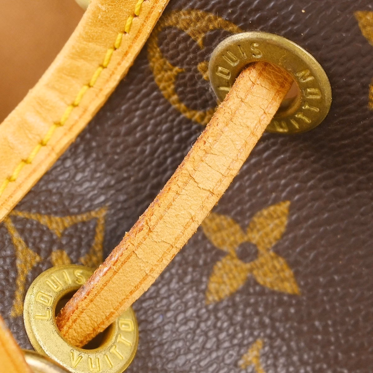 Louis Vuitton Noé Mini - Image 19