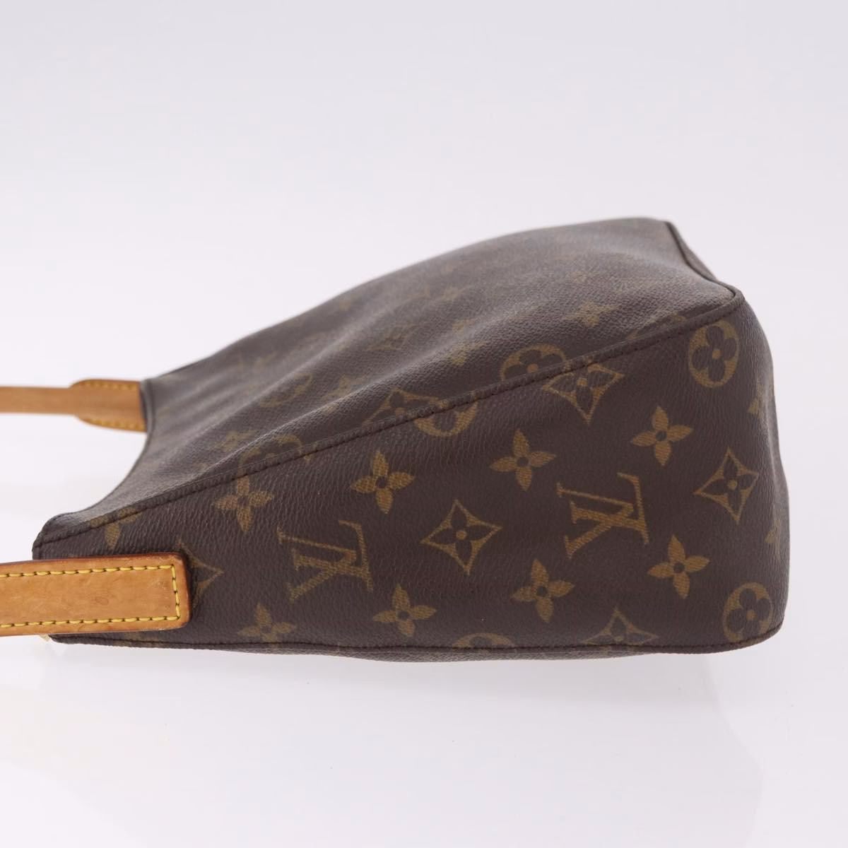 Louis Vuitton Looping MM - Image 6