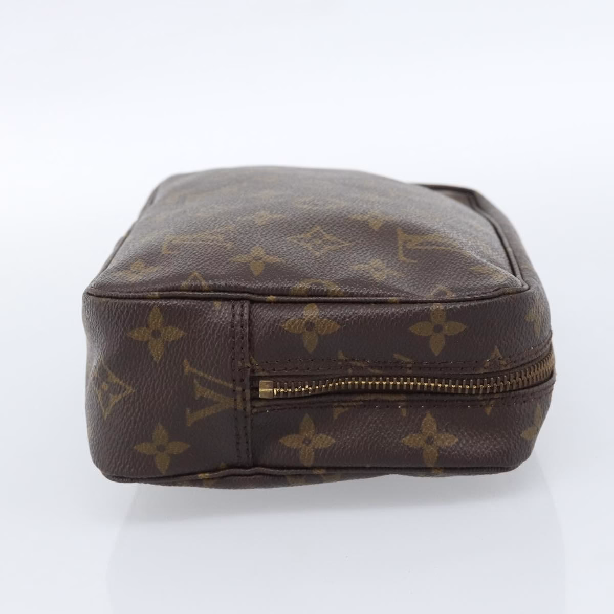 Louis Vuitton Toilette Pouch 23 - Image 4