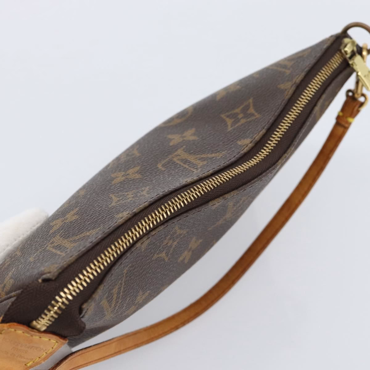 Louis Vuitton Pochette - Image 9