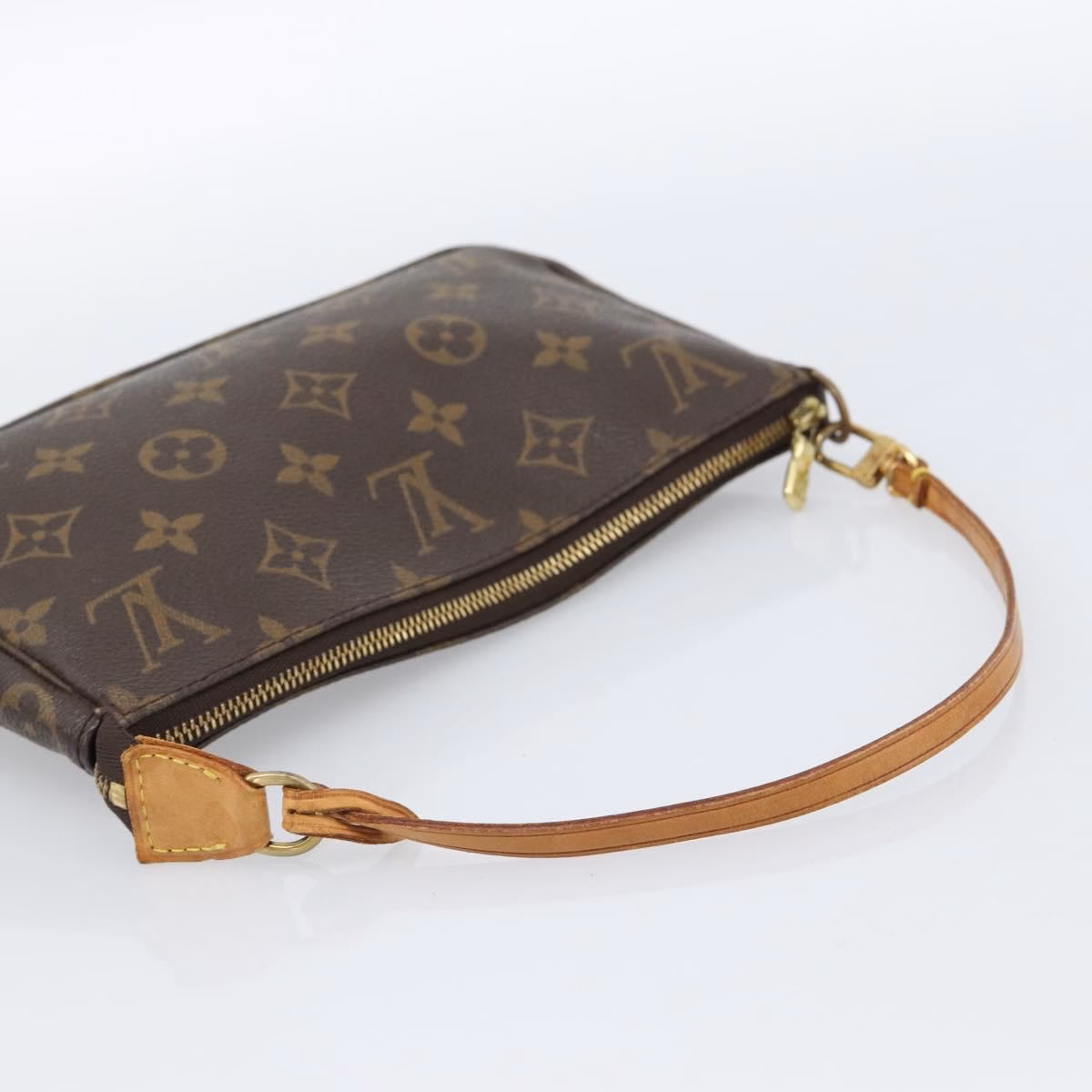 Louis Vuitton Pochette - Image 10