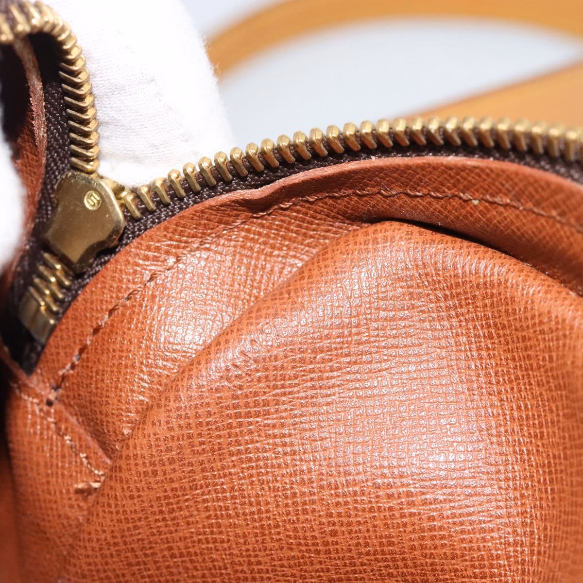 Louis Vuitton Jeune Fille GM - Image 22