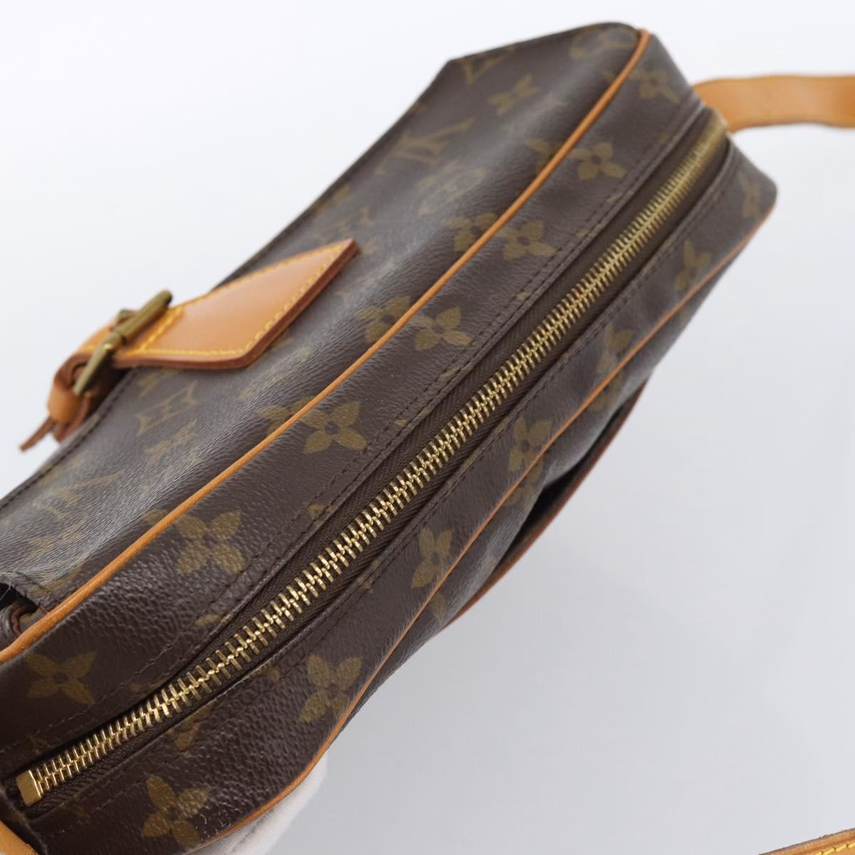 Louis Vuitton Jeune Fille GM - Image 7