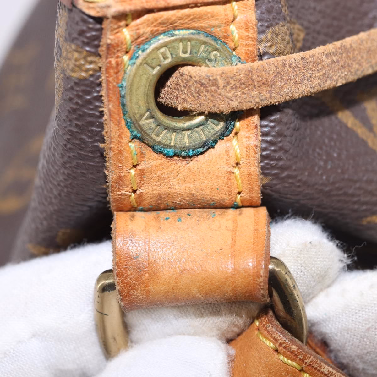 Louis Vuitton Petit Noé - Image 13