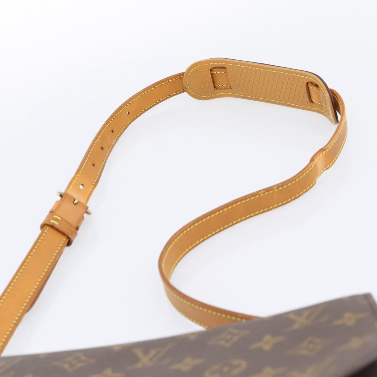 Louis Vuitton Saint Cloud GM - Image 9