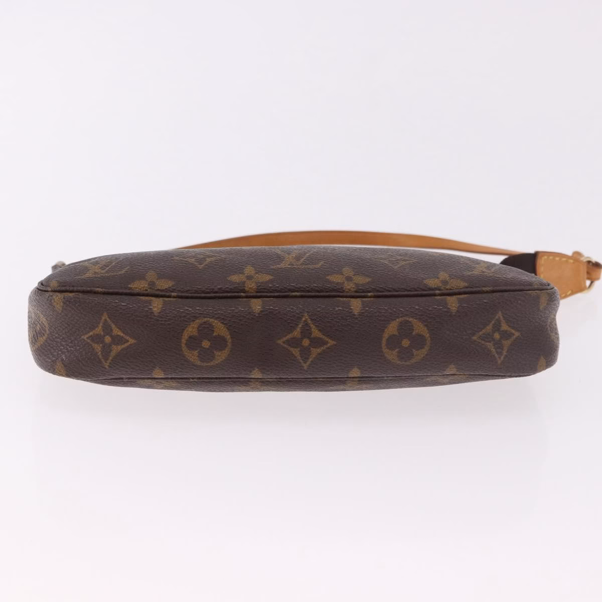 Louis Vuitton Pochette - Image 11