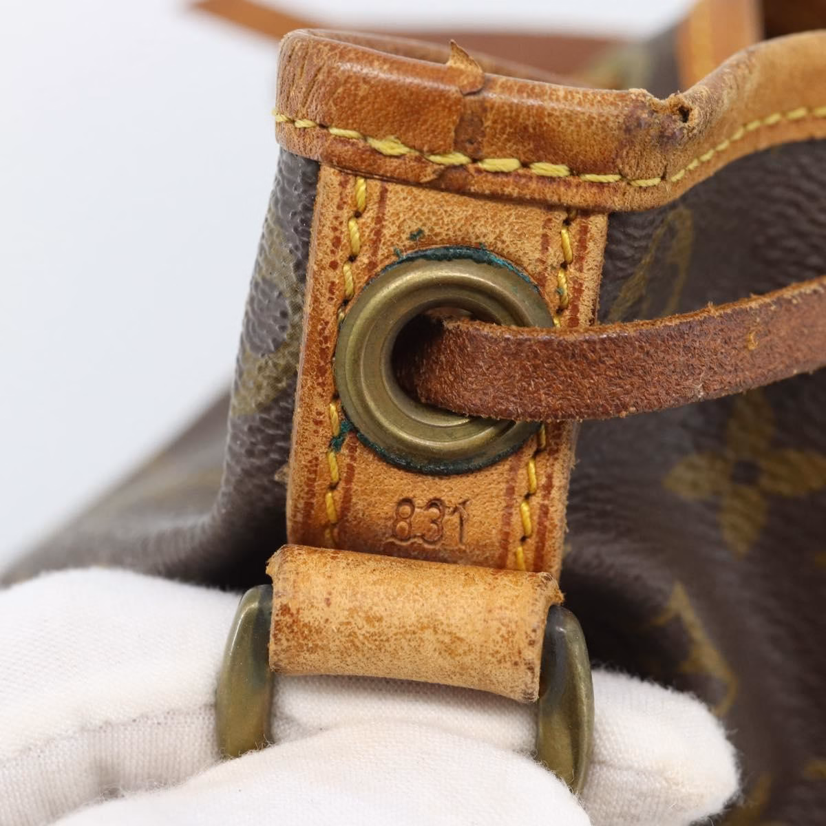 Louis Vuitton Petit Noé - Image 13