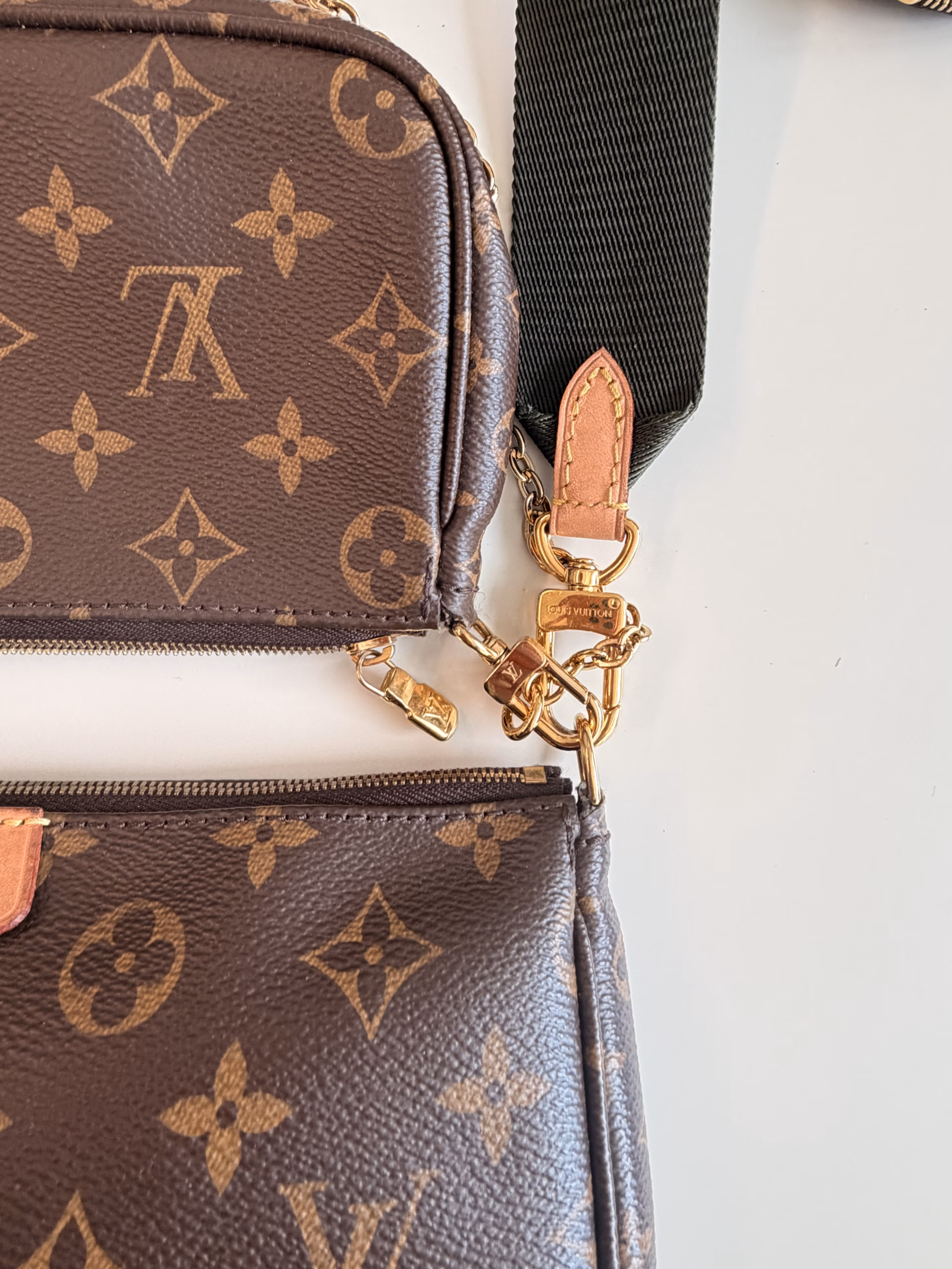 Louis Vuitton Multi Pochette - Image 6
