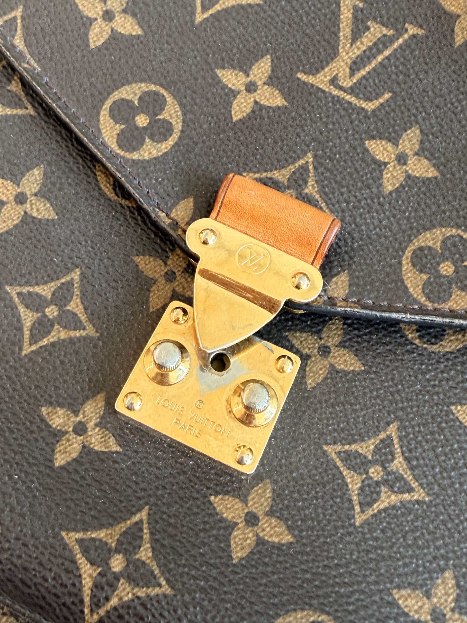Louis Vuitton Pochette Métis - Image 4