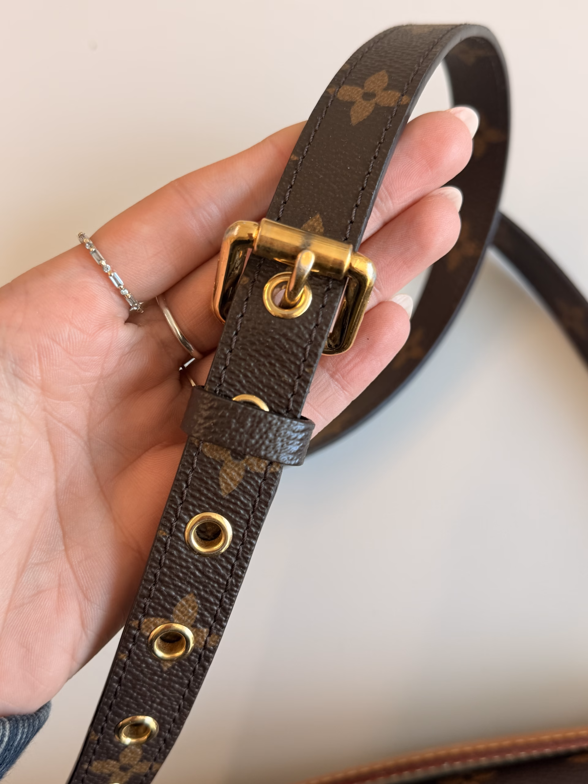 Louis Vuitton Pochette Métis - Image 15