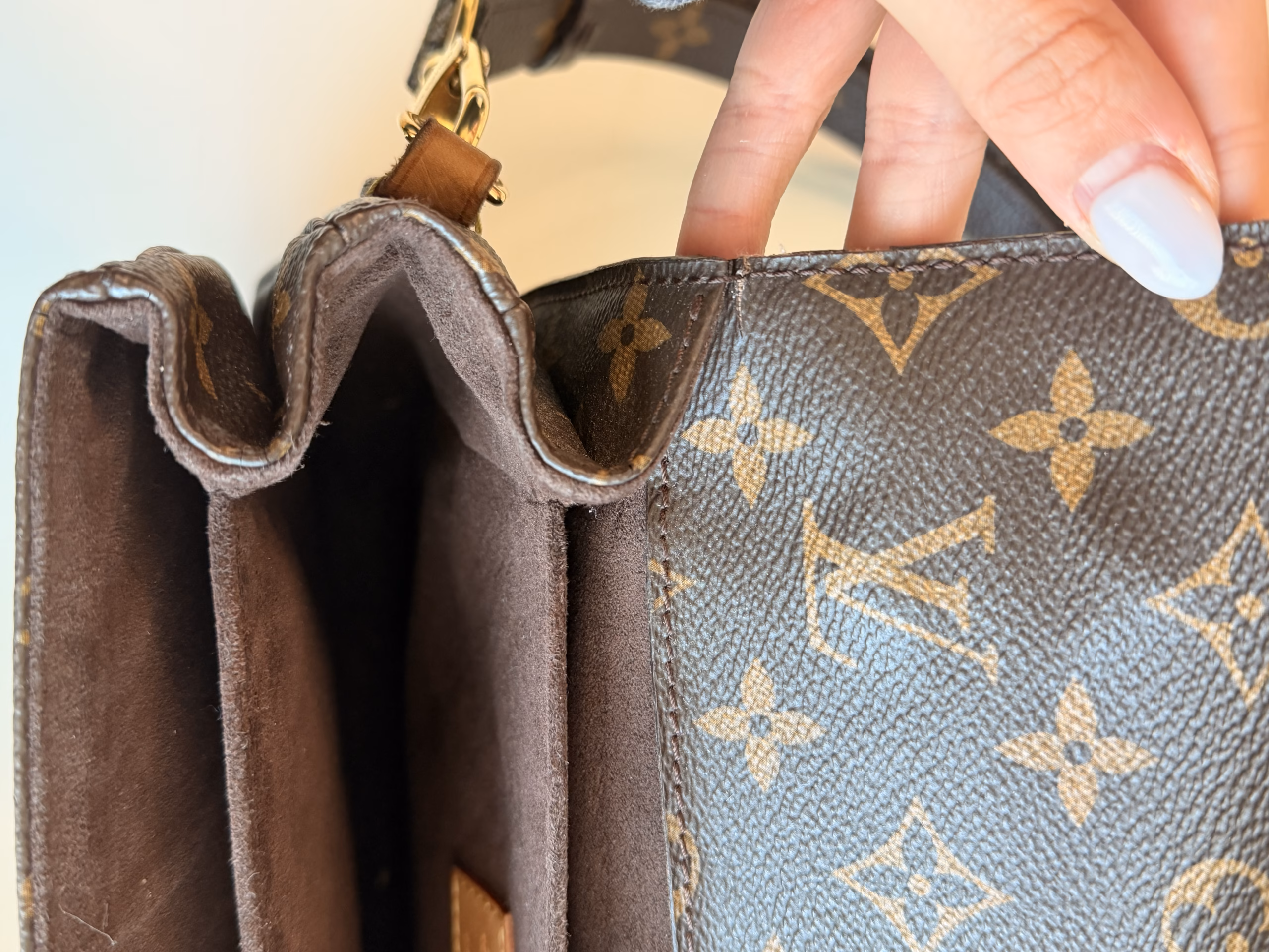 Louis Vuitton Pochette Métis - Image 18