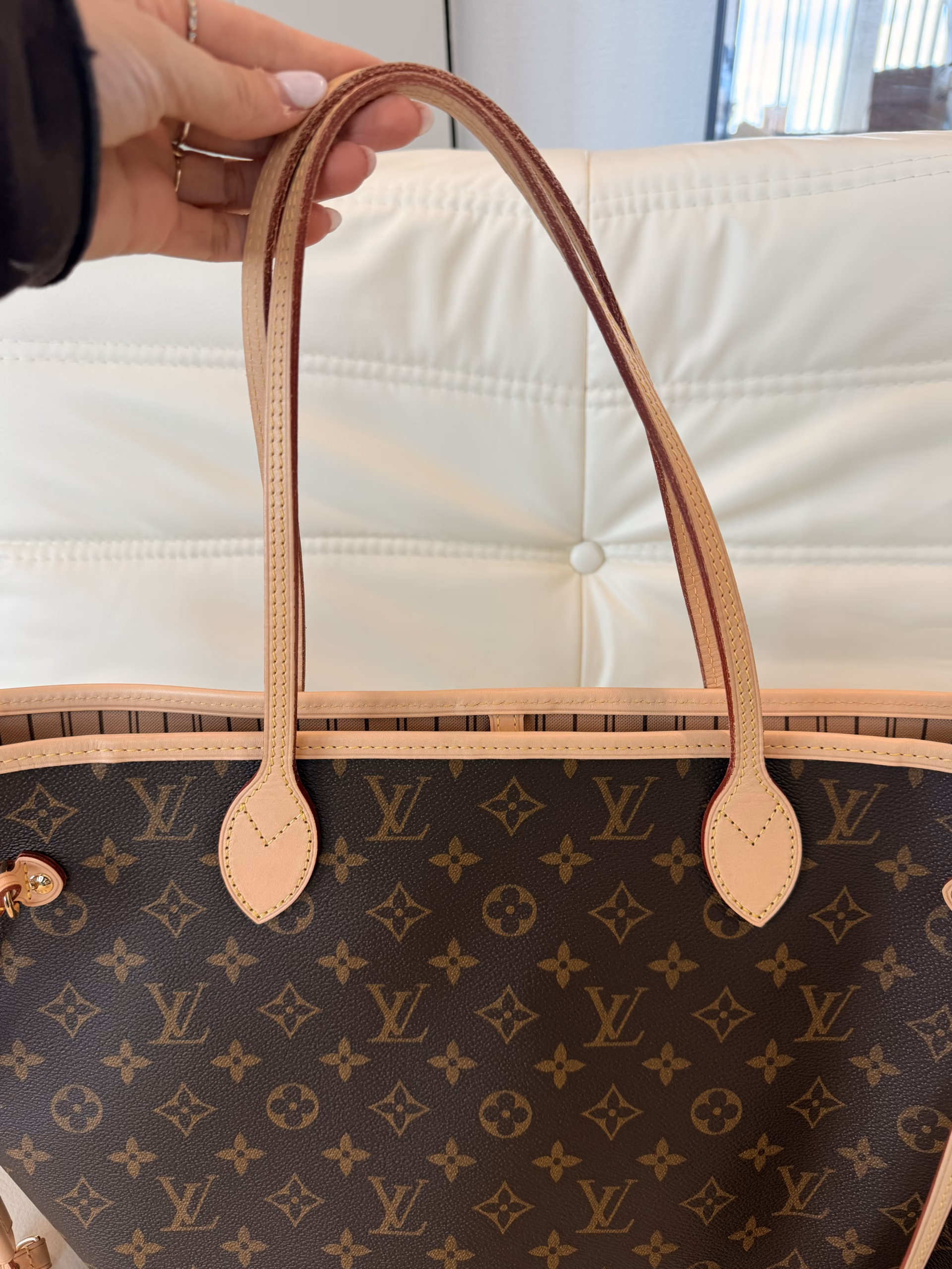 Louis Vuitton Neverfull Monogram MM - Image 5