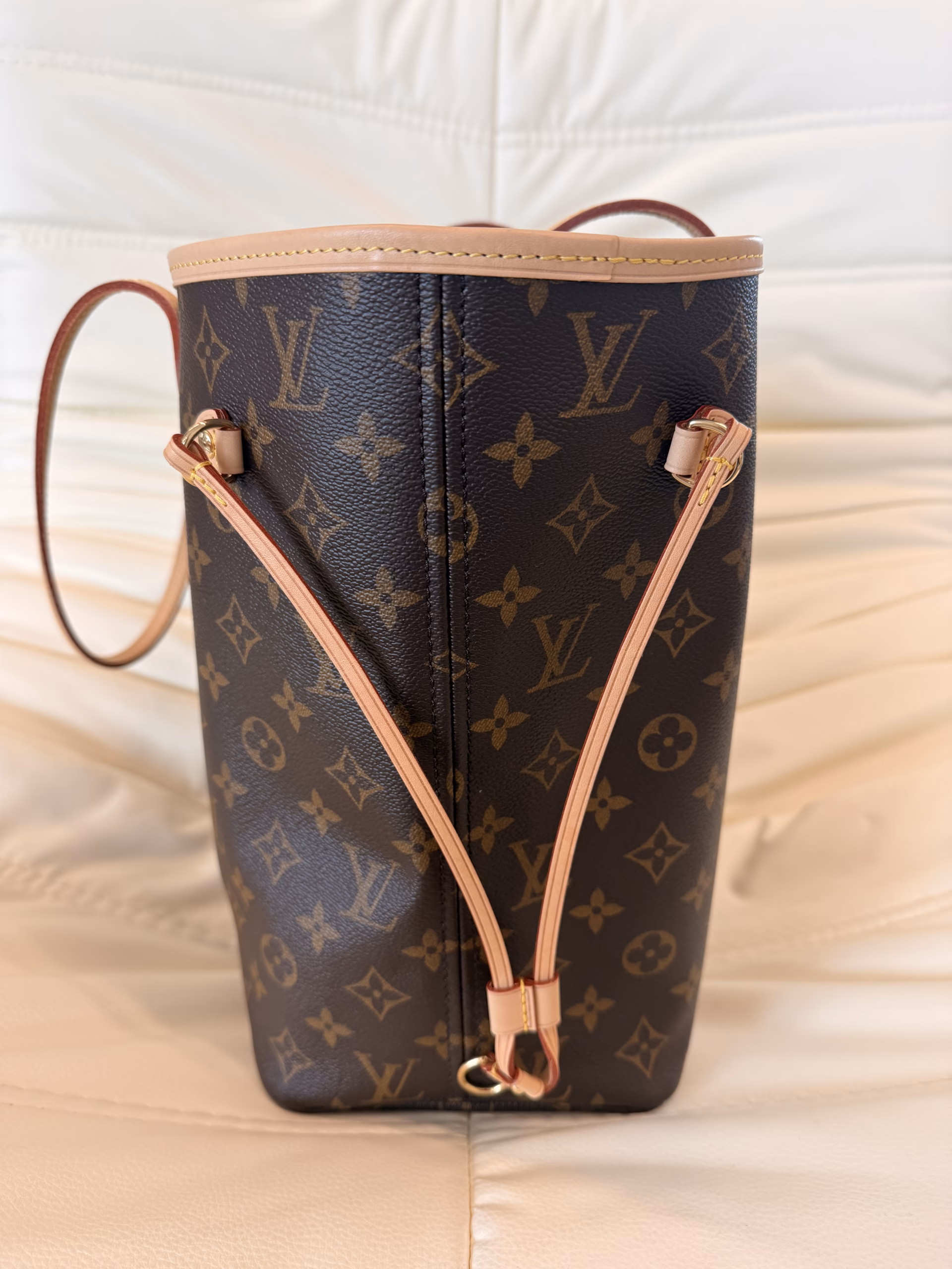 Louis Vuitton Neverfull Monogram MM - Image 6