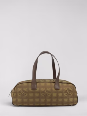 Chanel travel line