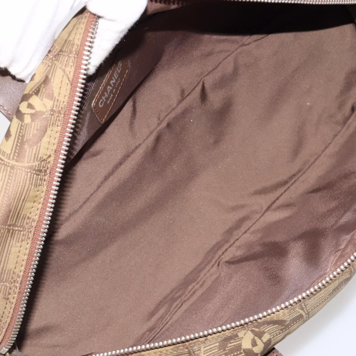 Chanel Travel Line Shoulder Bag Khaki - Image 9