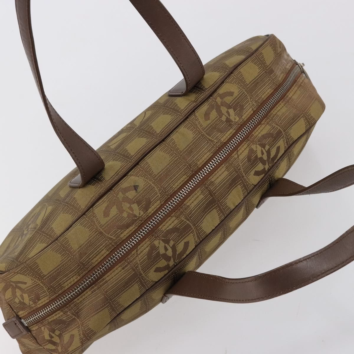 Chanel Travel Line Shoulder Bag Khaki - Image 6