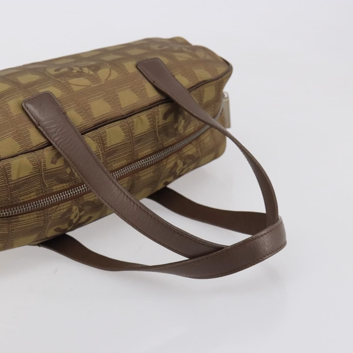 Chanel Travel Line Shoulder Bag Khaki - Image 7