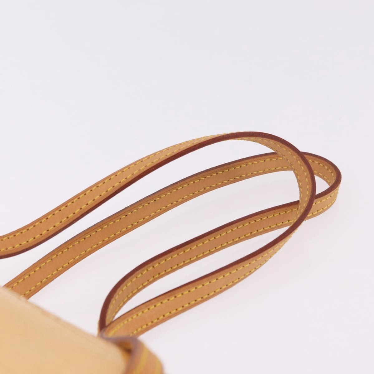 Louis Vuitton Biscayne Vernis Perle - Image 8